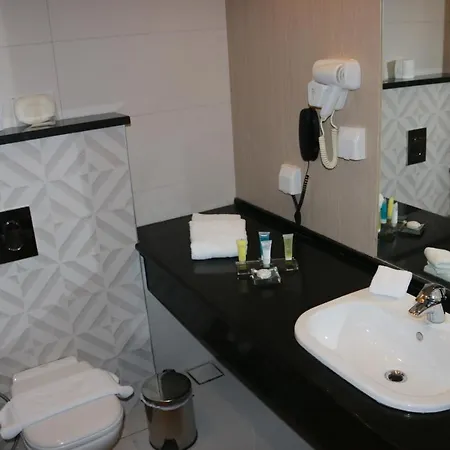 La Casa Hotel Amman By Fhm Zewnętrze zdjęcie