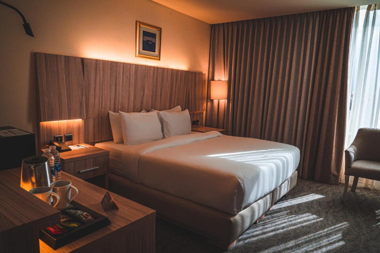 La Casa By Fhm Hotel